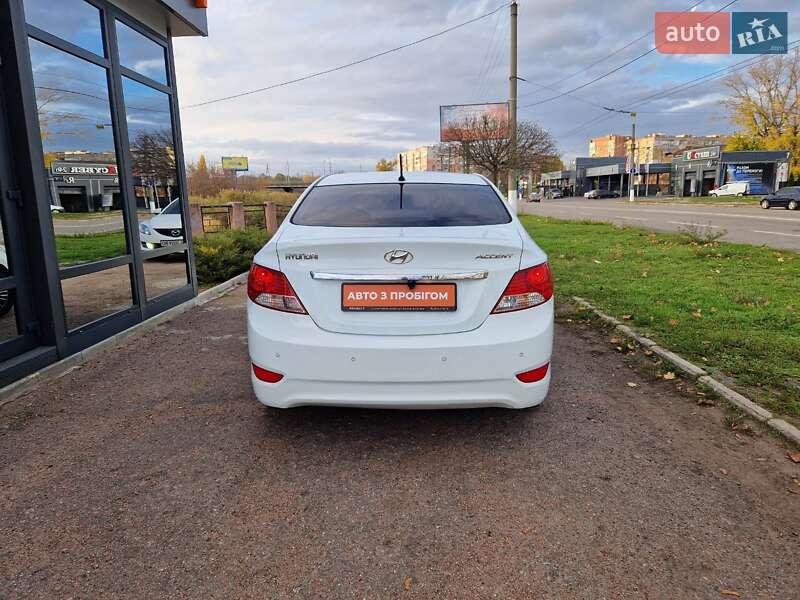 Седан Hyundai Accent 2011 в Кропивницком