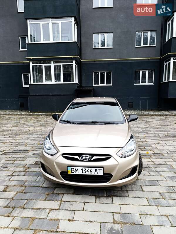 Седан Hyundai Accent 2011 в Ахтырке