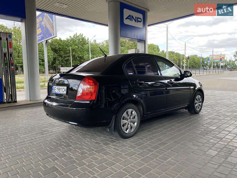 Седан Hyundai Accent 2007 в Николаеве