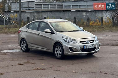 Седан Hyundai Accent 2012 в Киеве