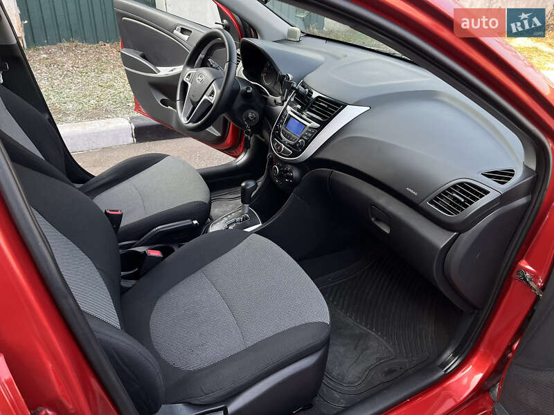 Седан Hyundai Accent 2011 в Киеве фото 24 Седан Hyundai Accent 2011 в Киеве