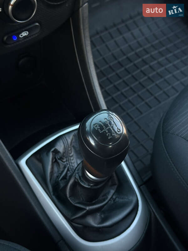 Седан Hyundai Accent 2019 в Киеве фото 17 Седан Hyundai Accent 2019 в Киеве