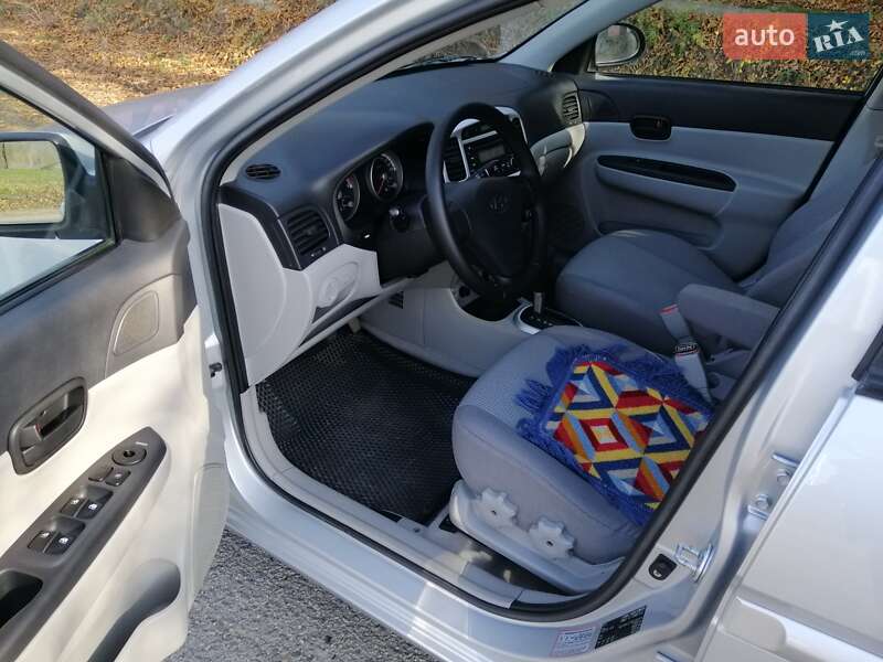 Седан Hyundai Accent 2008 в Запоріжжі
