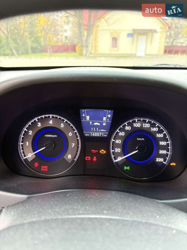 Седан Hyundai Accent 2011 в Ивано-Франковске фото 9 Седан Hyundai Accent 2011 в Ивано-Франковске