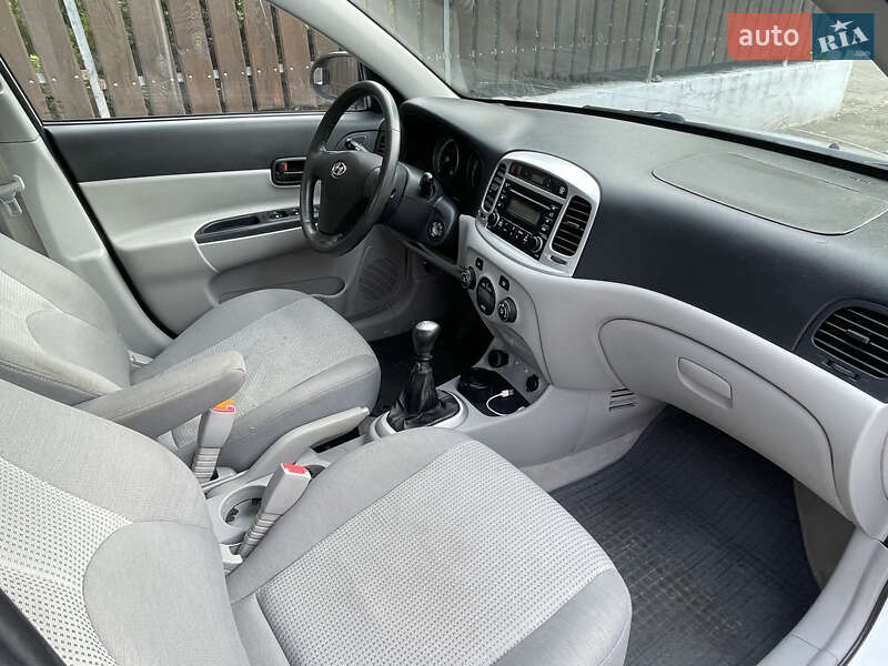 Седан Hyundai Accent 2008 в Одессе