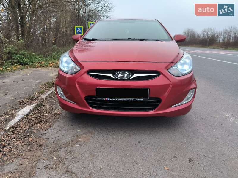 Седан Hyundai Accent 2012 в Киеве фото 10 Седан Hyundai Accent 2012 в Киеве