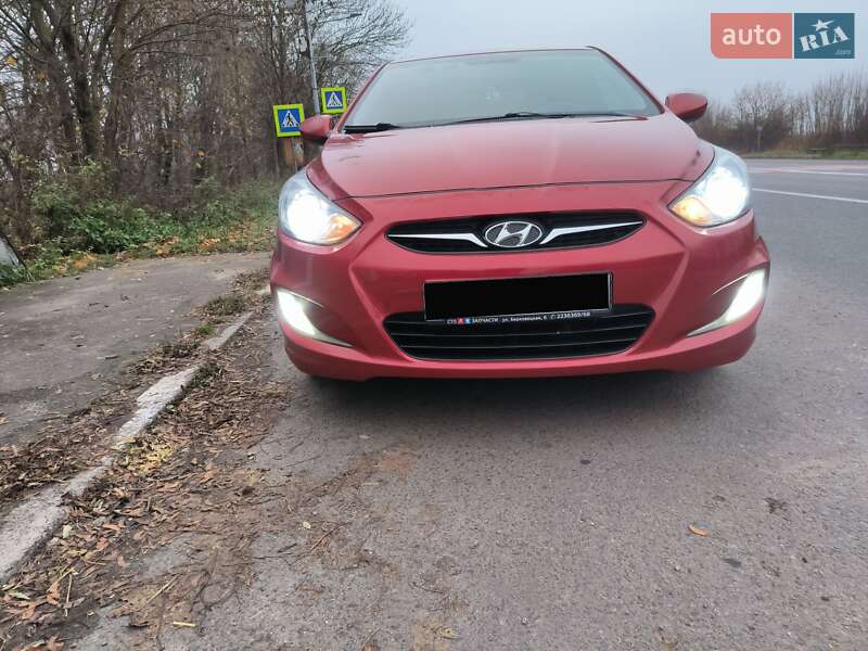 Седан Hyundai Accent 2012 в Киеве фото 12 Седан Hyundai Accent 2012 в Киеве