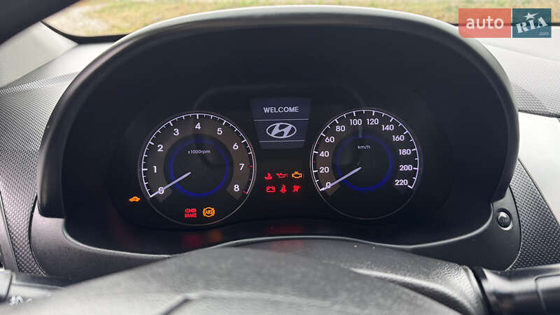 Седан Hyundai Accent 2011 в Василькові