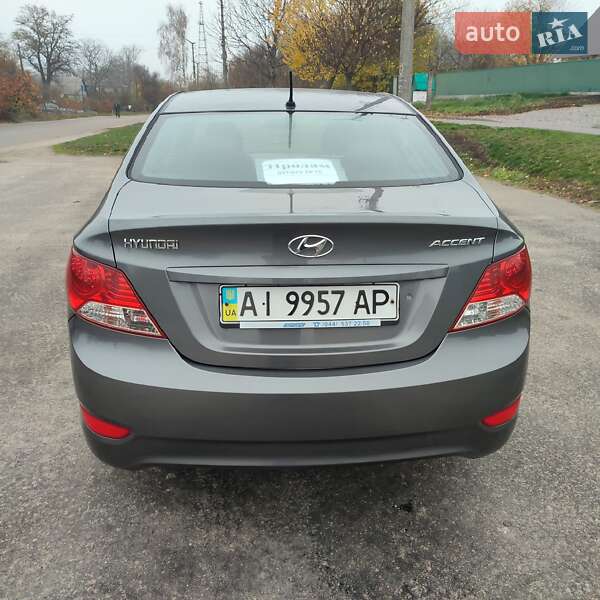 Седан Hyundai Accent 2013 в Мироновке