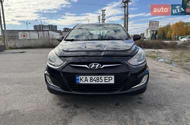 Седан Hyundai Accent 2011 в Киеве