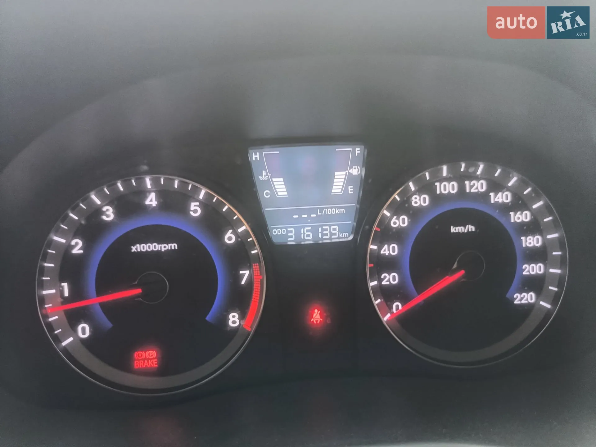 2011 Hyundai Accent - мініатюра 3