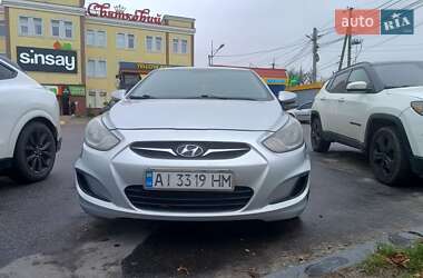 Седан Hyundai Accent 2011 в Новых Петровцах
