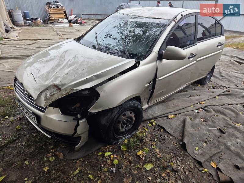 Седан Hyundai Accent 2011 в Киеве