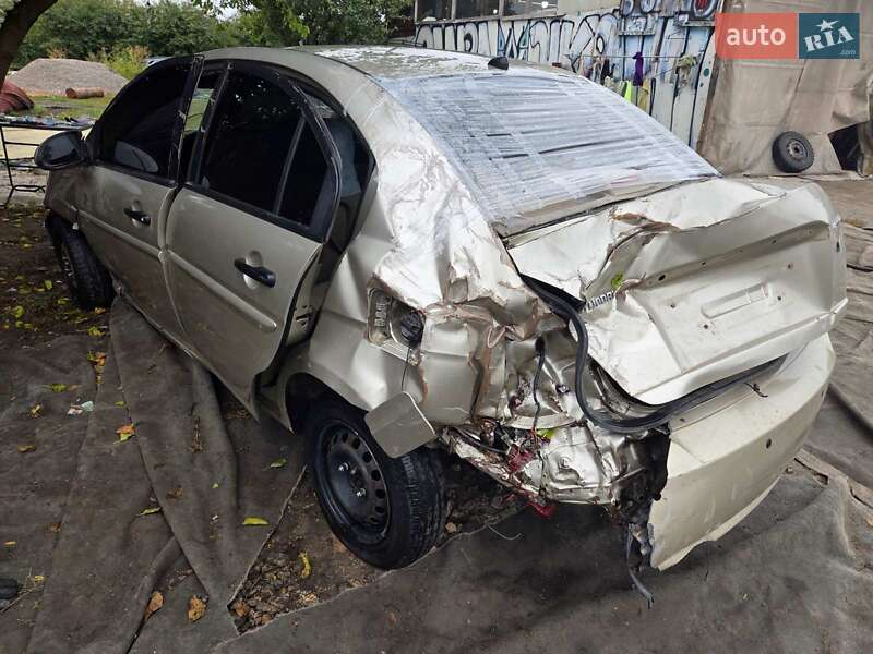 Седан Hyundai Accent 2011 в Киеве