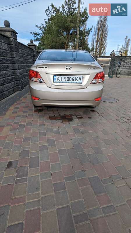 Седан Hyundai Accent 2012 в Києві