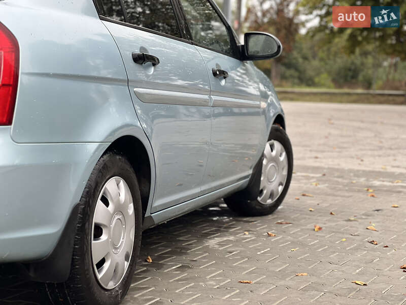 Седан Hyundai Accent 2007 в Стрию
