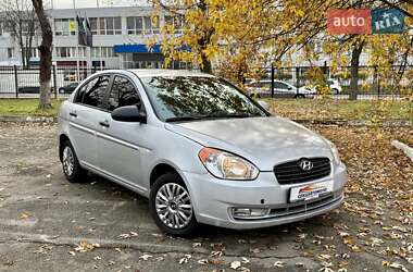 Седан Hyundai Accent 2008 в Киеве