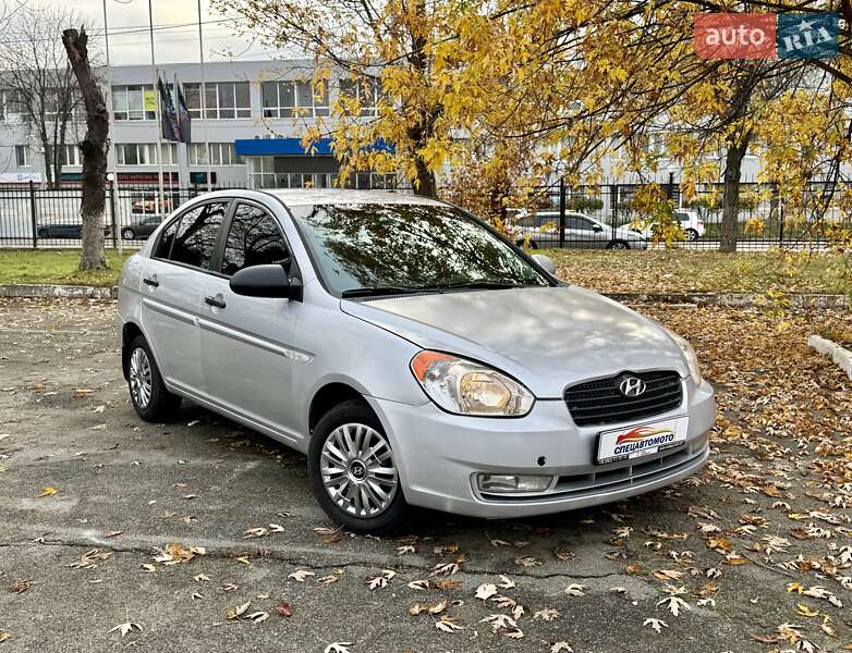 Hyundai Accent 2008