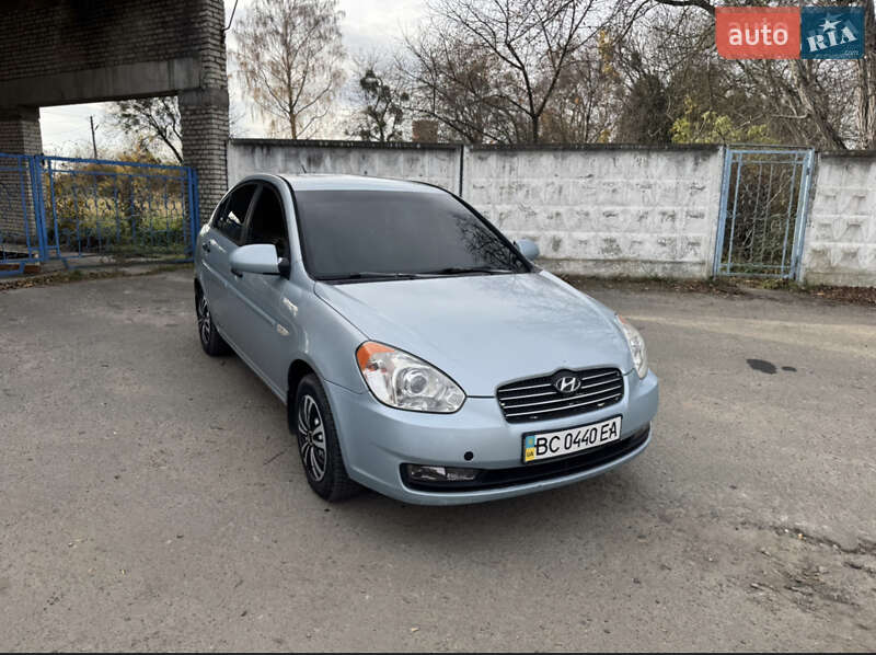 Седан Hyundai Accent 2008 в Чернівцях