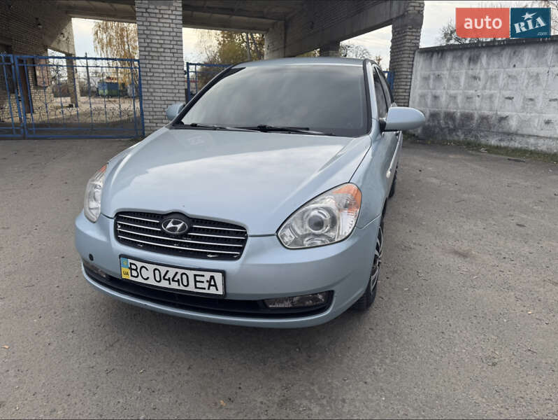 Седан Hyundai Accent 2008 в Чернівцях