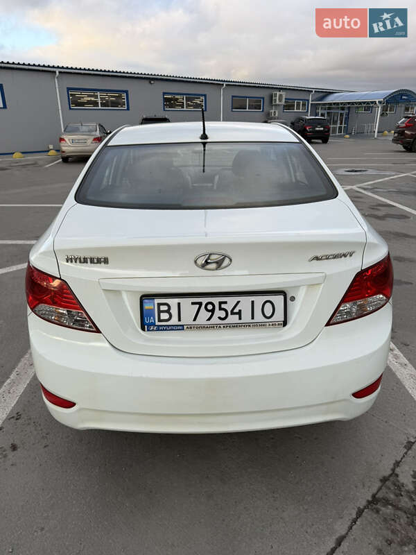 Седан Hyundai Accent 2013 в Кременчуці фото 7 Седан Hyundai Accent 2013 в Кременчуці