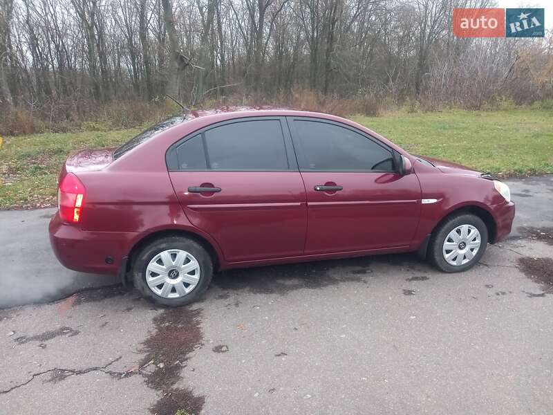 Седан Hyundai Accent 2007 в Сребном фото 9 Седан Hyundai Accent 2007 в Сребном