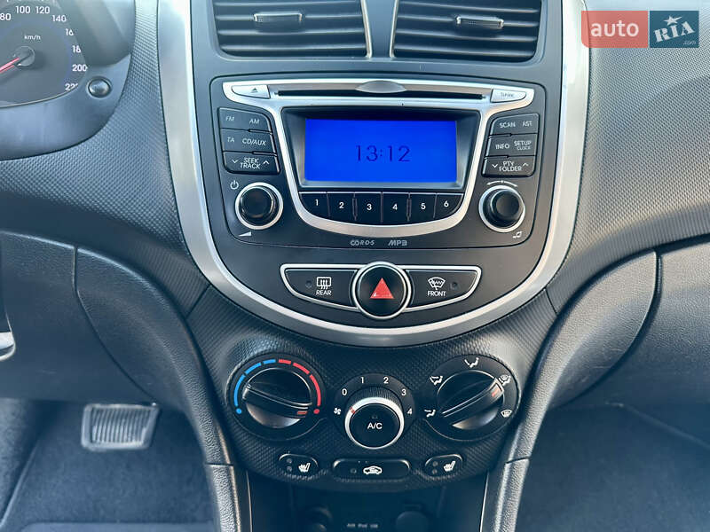 Седан Hyundai Accent 2013 в Дніпрі фото 21 Седан Hyundai Accent 2013 в Дніпрі