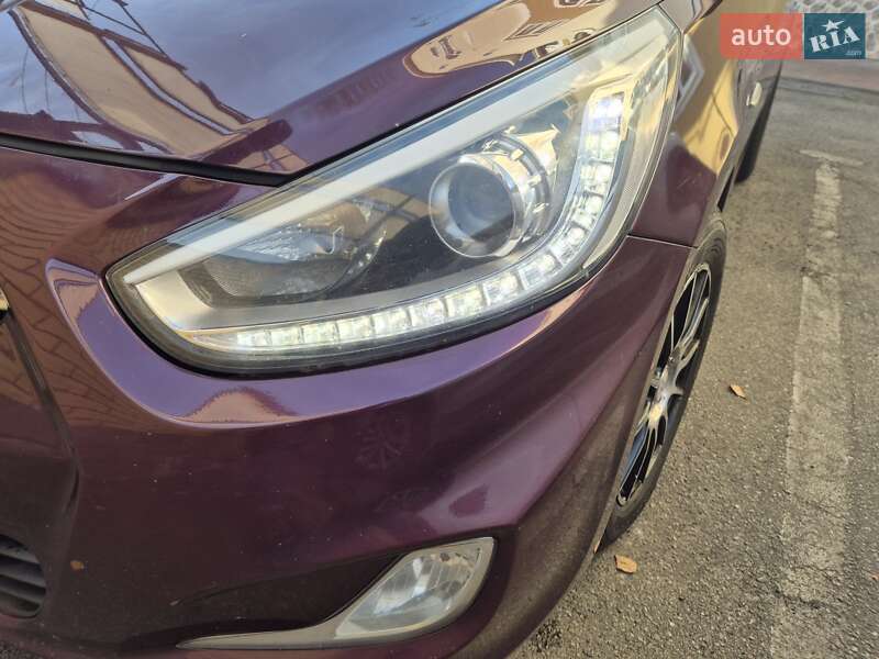 Седан Hyundai Accent 2013 в Києві
