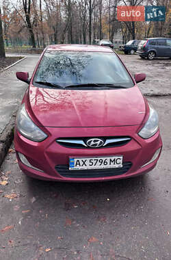 Седан Hyundai Accent 2012 в Харкові