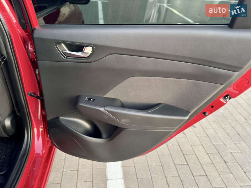 Седан Hyundai Accent 2019 в Одесі фото 57 Седан Hyundai Accent 2019 в Одесі