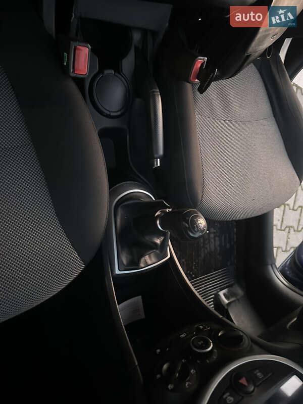 Седан Hyundai Accent 2013 в Хмельницькому фото 10 Седан Hyundai Accent 2013 в Хмельницькому