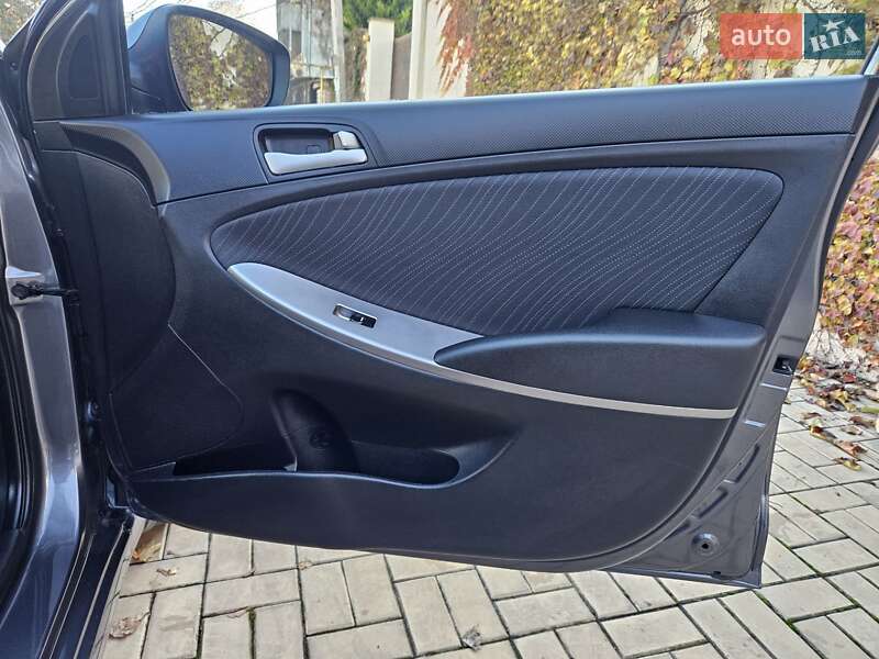 Седан Hyundai Accent 2016 в Одессе фото 38 Седан Hyundai Accent 2016 в Одессе