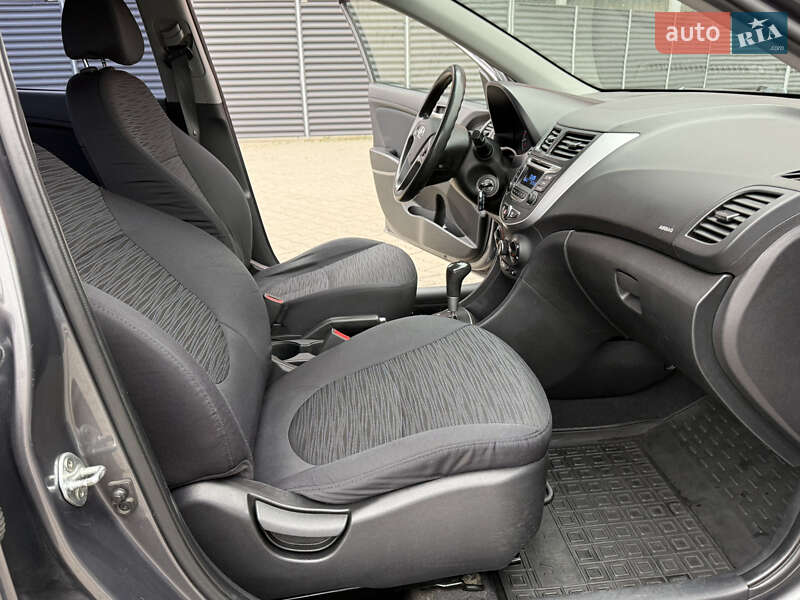 Седан Hyundai Accent 2016 в Києві фото 15 Седан Hyundai Accent 2016 в Києві