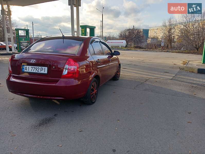 Седан Hyundai Accent 2006 в Дніпрі