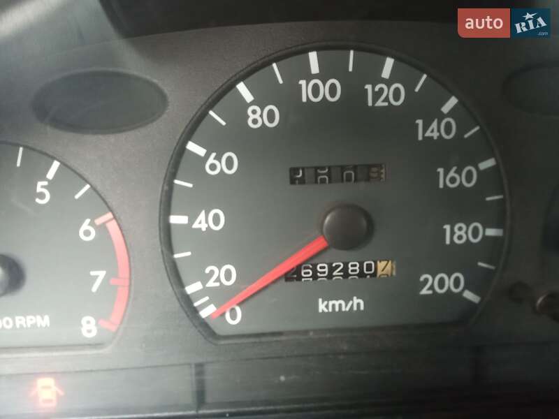 Седан Hyundai Accent 1997 в Надворной фото 12 Седан Hyundai Accent 1997 в Надворной