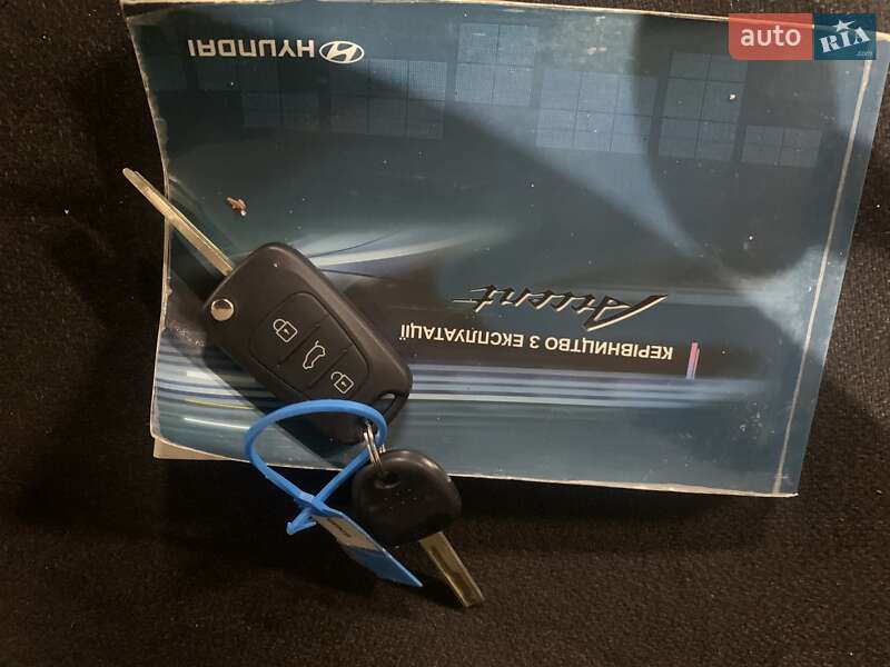 Седан Hyundai Accent 2012 в Києві фото 6 Седан Hyundai Accent 2012 в Києві
