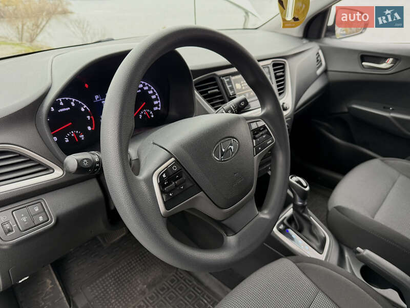 Седан Hyundai Accent 2017 в Дніпрі фото 15 Седан Hyundai Accent 2017 в Дніпрі