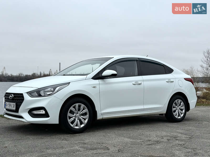 Hyundai Accent 2017 Hyundai Accent 2017