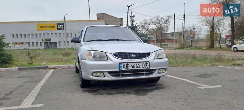 Седан Hyundai Accent 2002 в Кривом Роге фото 2 Седан Hyundai Accent 2002 в Кривом Роге