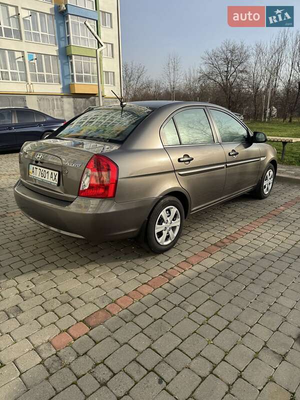 Седан Hyundai Accent 2008 в Ивано-Франковске