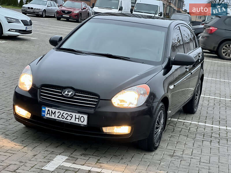 Седан Hyundai Accent 2008 в Житомире