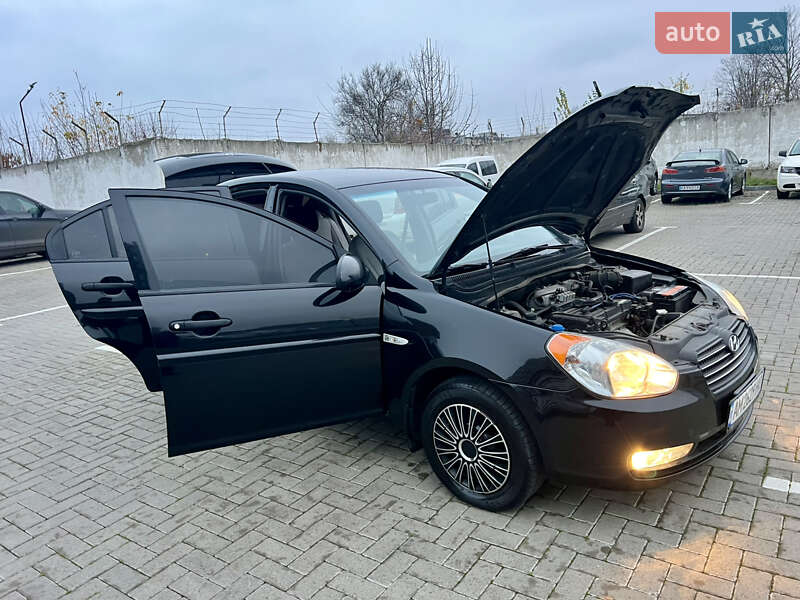Седан Hyundai Accent 2008 в Житомире