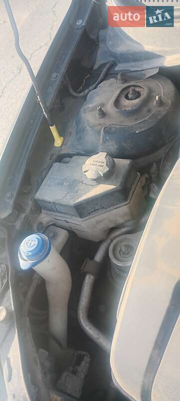 Седан Hyundai Accent 2008 в Запорожье