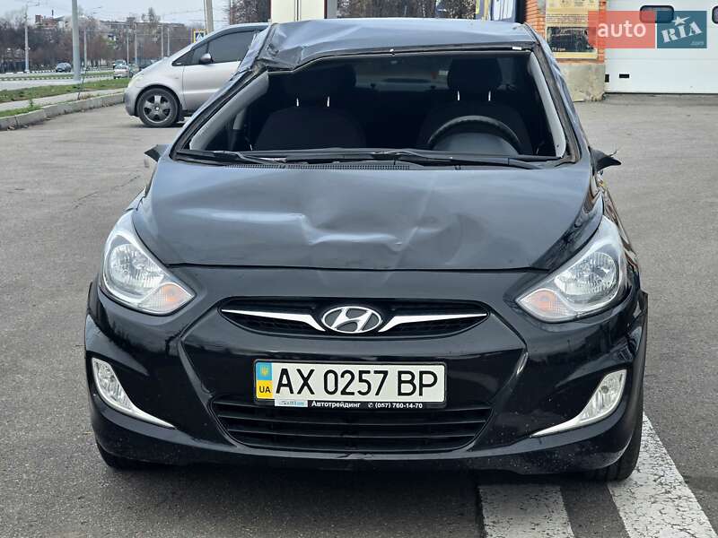 Седан Hyundai Accent 2012 в Харькове фото 4 Седан Hyundai Accent 2012 в Харькове