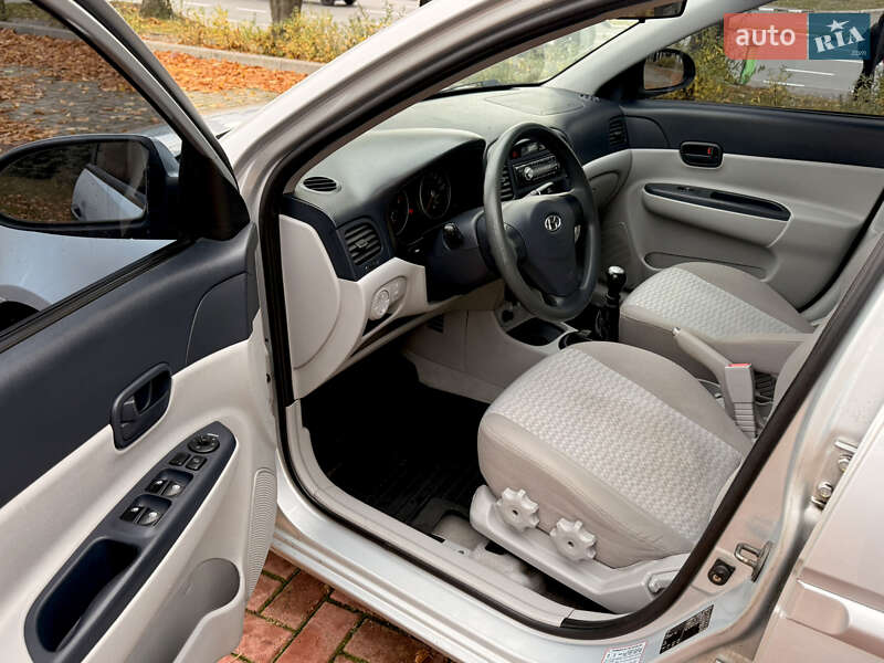 Седан Hyundai Accent 2007 в Харкові