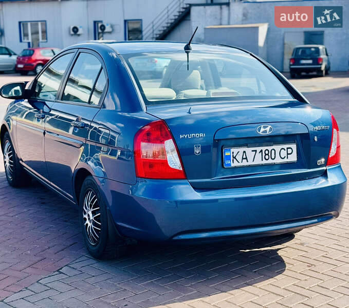 Седан Hyundai Accent 2008 в Ровно