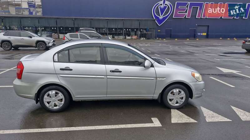 Седан Hyundai Accent 2008 в Чернігові фото 2 Седан Hyundai Accent 2008 в Чернігові