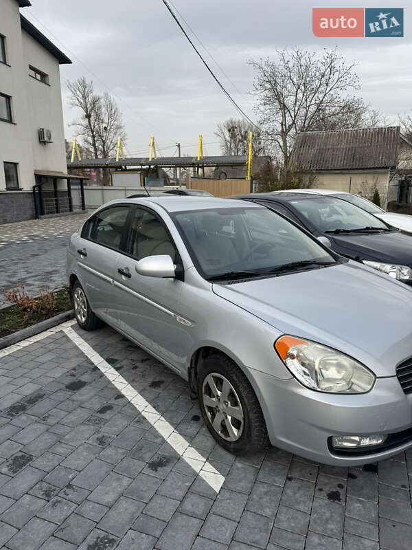 Седан Hyundai Accent 2008 в Ивано-Франковске