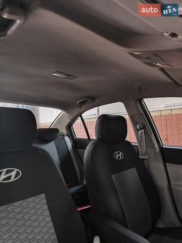 Седан Hyundai Accent 2008 в Николаеве