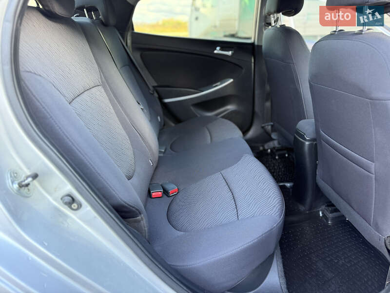 Седан Hyundai Accent 2011 в Тернополе фото 29 Седан Hyundai Accent 2011 в Тернополе